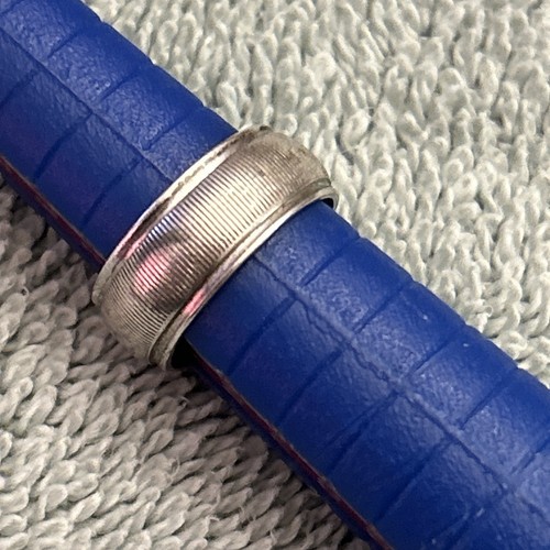 Banda de plata de ley .925 talla 4,5 como se muestra