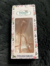 The Vintage Cosmetic Company Eyelash Curler In Rose Gold