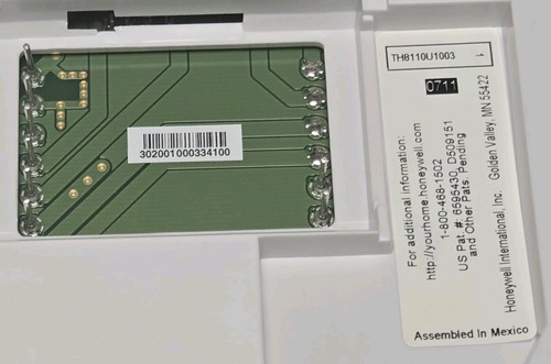 NEW Honeywell TH8110U1003 Vision Pro 8000 7-Day Programmable Digital Thermostat - Picture 6 of 8