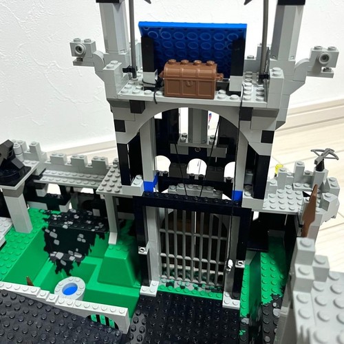 LEGO System Castle Royal Knight's Castle 6090 In 1995 USED - Picture 7 of 18