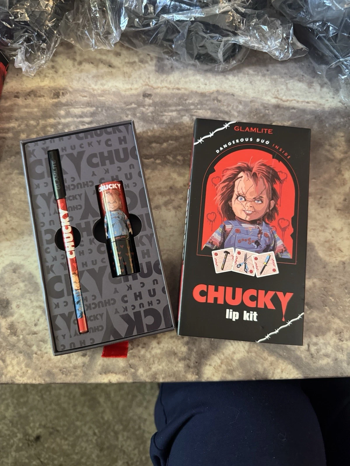 NEW Glamlite Chucky Lip Kit Child’s Play Lip Liner Lipstick Horror Halloween
Opens in a new window o