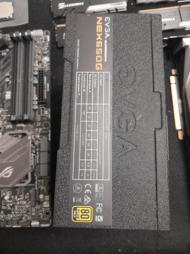 Gaming Computer Części Płyta główna Karta graficzna CPU Zasilacz - Zdjęcie 9 z 18