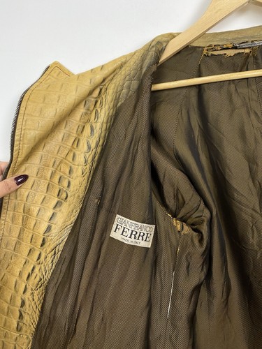 Abrigo Chaqueta De Colección Gianfranco Ferre Caimán Cocodrilo Cuero Cremallera AvantGarde - Imagen 14 de 18