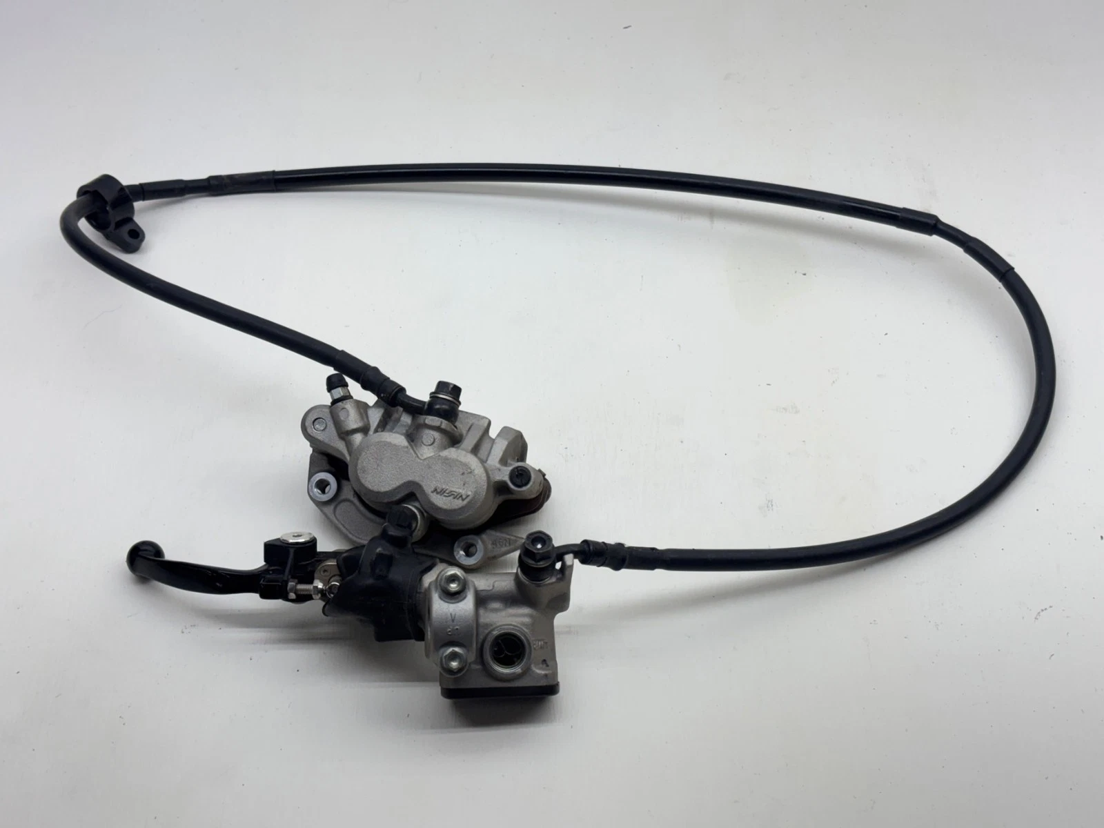 13-18 Honda CRF450R OEM Front Brake Assembly Caliper Nissin System 45150-MEN-006
