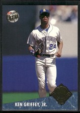 1992 Ultra #22 Ken Griffey, Jr. Award Winners