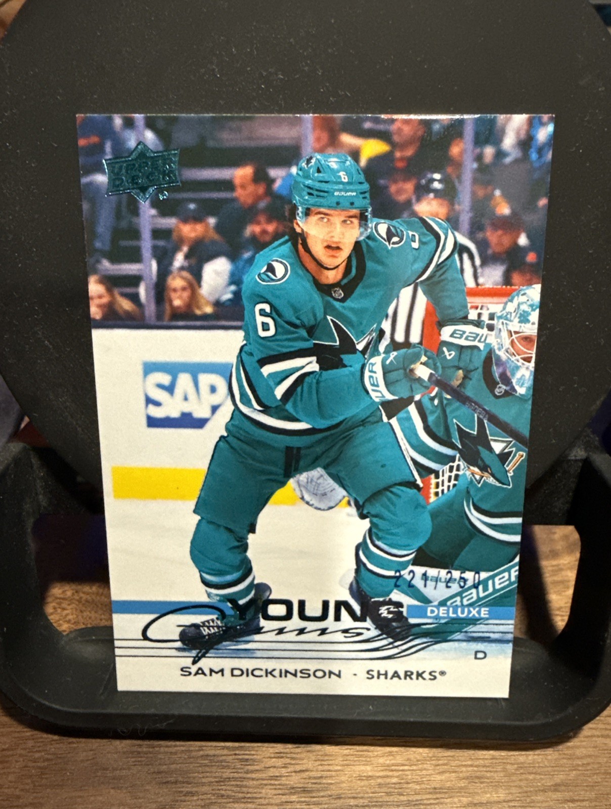 2025-26 Upper Deck Young Guns Deluxe Sam Dickinson #221/250 Sharks #479 RC