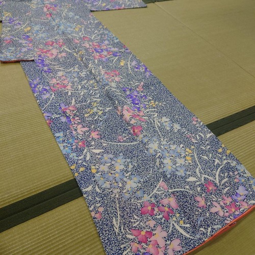 Specially Made Authentic Antique Small Pattern Silk Creation