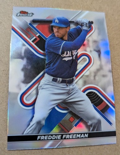 FREDDIE FREEMAN 2022 TOPPS FINEST REFRACTOR #34 DODGERS 