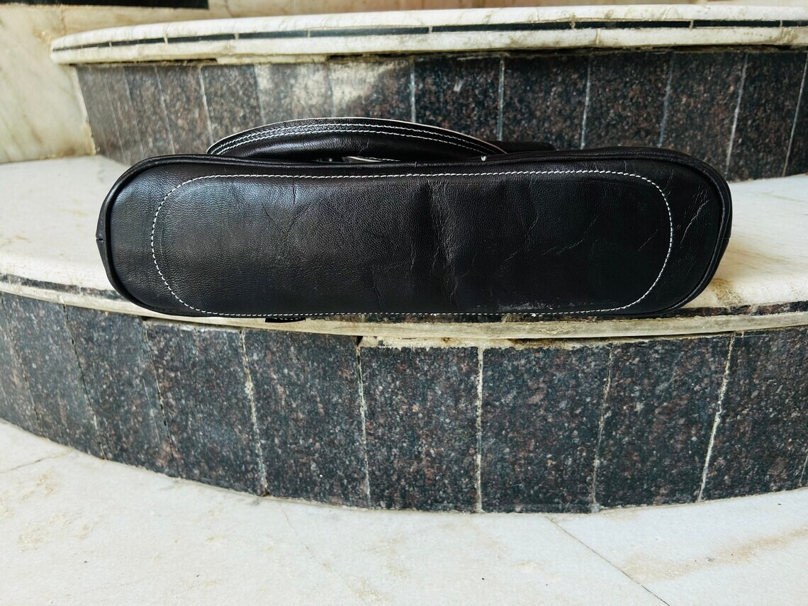 Picture 5 of 12