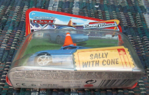 DISNEY PIXAR CARS , SALLY WITH CONE  ,  RACE O RAMA  ,   RARE SHORT CARD , BOX M - Picture 6 of 7
