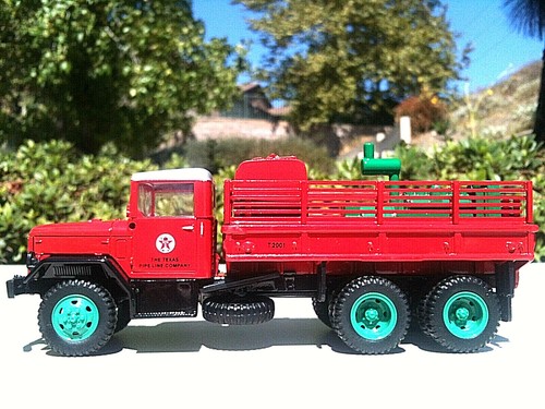 Corgi M 35 2.5 Ton, Deuce & a Half Truck with Generator & Fuel Tank Texaco 1:50 - Picture 7 of 12