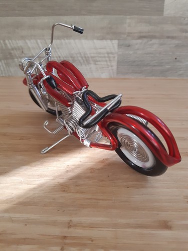 COLLECTIBLE HANDMADE ALUMINUM WIRE ART MOTORCYCLE CHOPPER MODEL BRUT - Picture 12 of 12
