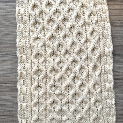 Sciarpa donna lana stampa pecora maglia cavo panna nero rettangolare 152x24 cm - Foto 5 di 5