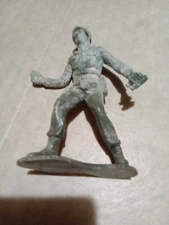 TIM MEE TOYS) Toy soldiers vintage Green  Plastic Army men (4. Lot)