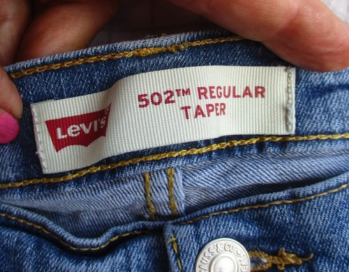Levis 502 Regular Taper Boys Jeans Youth Size 20 30Wx30L Blue Denim - Picture 3 of 6
