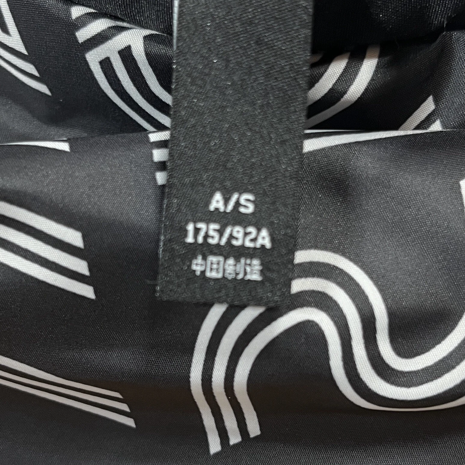 Adidas Neo Reversible Puffer Hoodie Jacket Medium Black Logo Graphic Print - product detail image 13