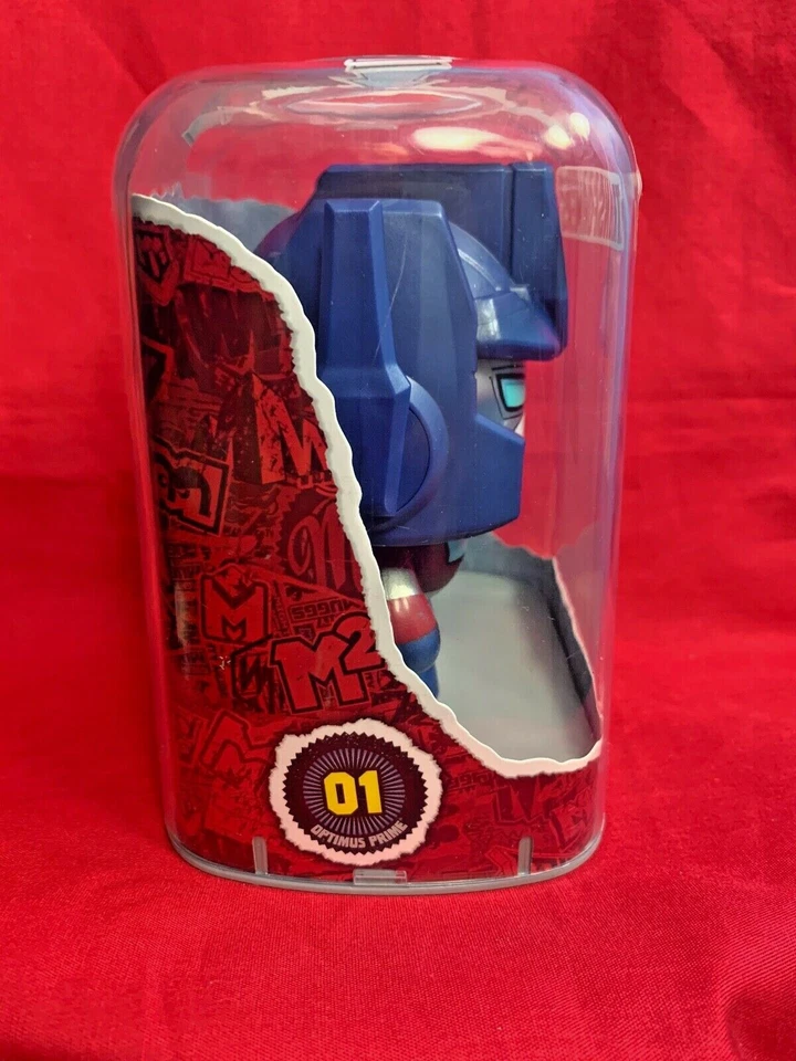 TRANSFORMER OPTIMUS #01 MIGTY MUGGS AGES 6 + NEW - Image 2 of 3