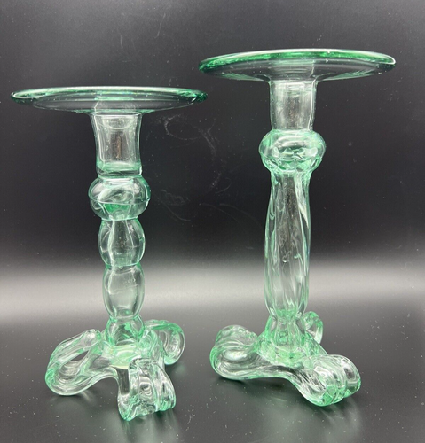 Juego de 2 Candelabros de Vidrio Verde Kalalou - Hecho en Colombia - 7.5" y 8.25" de Alto - Imagen 3 de 10