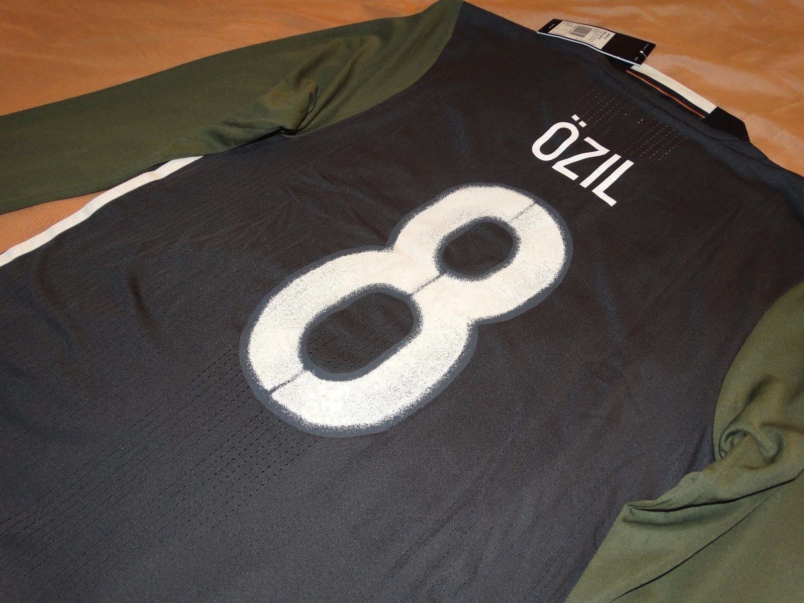 NEU DEUTSCHLAND GERMANY 8 OZIL 2016 2017 AWAY ADIZERO ADIZERO AWAY PLAYER ISSUE TRIKOT 6b40ce NEU DEUTSCHLAND GERMANY 8 OZIL 2016 2017 AWAY ADIZERO ADIZERO AWAY PLAYER ISSUE TRIKOT 6b40ce