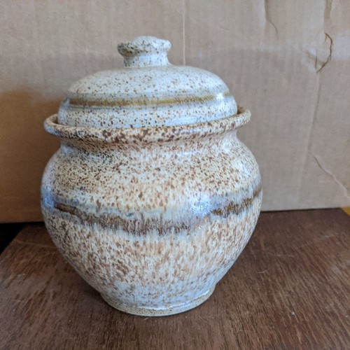 Keramik Deckeldose Topf Urne Künstler signiert WEISS Vintage hellbraun/braun/erdfarben