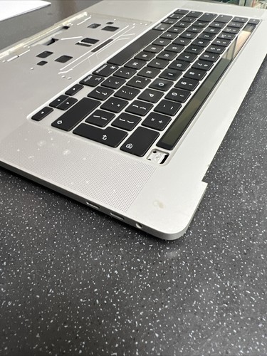 Genuine Apple Macbook 16” A2141 2019 UK Keyboard+Battery Bottom Case - Silver - Picture 9 of 16
