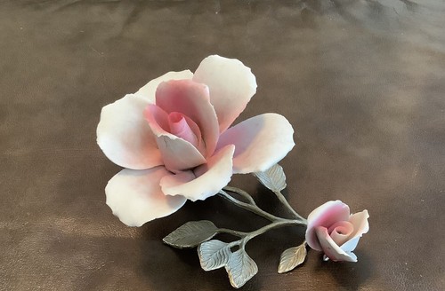Capodimonte Pink Roses on a Metal Stem Marked 5 Inch - Picture 2 of 7