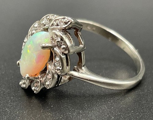 Vintage 14k White Gold Diamond Accented Marquise Opal Ring Size 7, 4.5 Grams - Picture 3 of 13