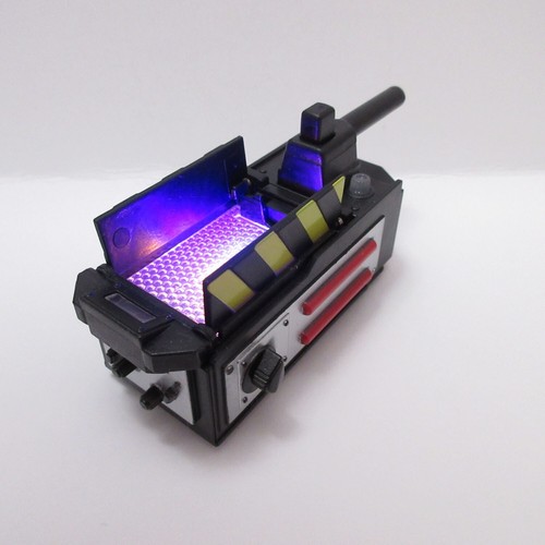 Ghostbusters Ghost Trap Toy Lights Up Makes Sound Gag Party Gift MUST SEE VIDEO - Picture 8 of 9