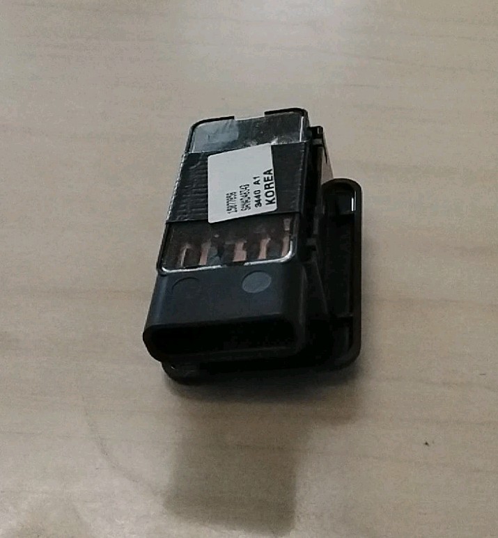 Picture 2 of 4
