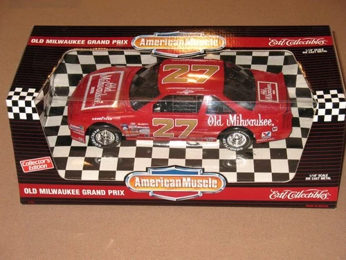 American Muscle 1/18 Diecast Old Milwaukee Grand Prix 1995 Ertl