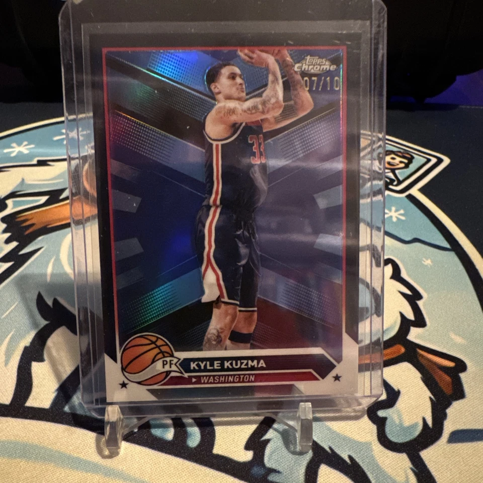 2023 Topps Chrome Kyle Kuzma Black Refractor 7/10 SSP WIZARDS BUCKS - Image 3 of 3