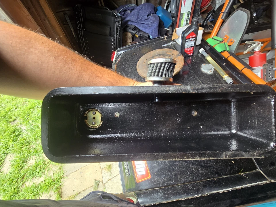 Cubierta de válvula de aluminio Triumph Spitfire espacio libre adicional para balancines altos  Foto 3 de 4