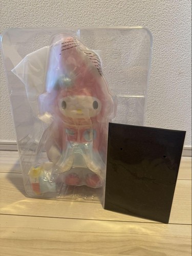 POP MART MEGA SPACE MOLLY 400% Sanrio Family Series My Melody Figure japan - Picture 2 of 3