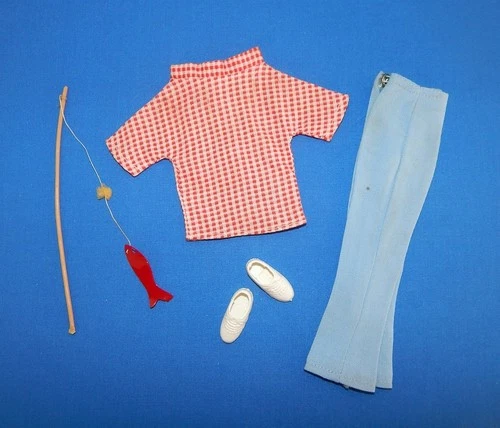 Vintage Tressy 1965 Lazy Days 10908 Complete!  HTF with pole, fish, shoes