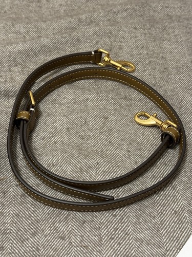 Pre-Owned Tory Burch T Monogram Fil Coupe Mini Crescent Bag in Hazelnut 371 - Picture 14 of 17