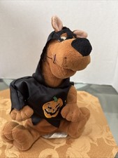 Vintage Scooby Doo Cartoon Network 13  Musical Halloween Plush 2000 Works