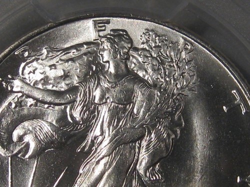 Medio dólar BWE GEM 1938 Silver Walking LIBERTY BLANCO. PCGS MS66 - Imagen 7 de 13