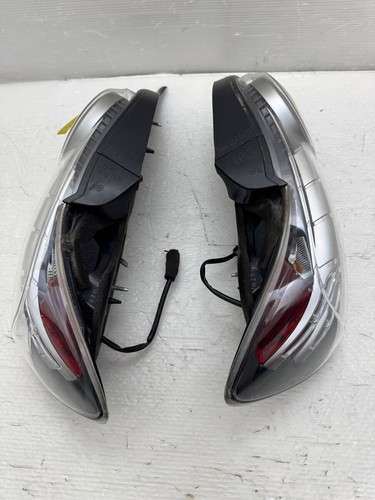 Mazda RX-8 1st Gen G-520 Car Part Used Genuine - Picture 9 of 10
