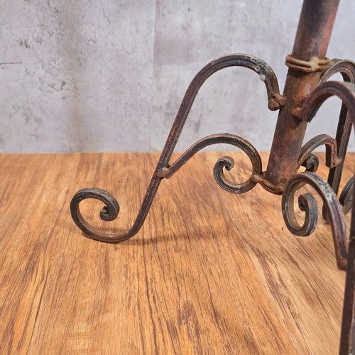 Portacandele vintage 8 bracci stile gotico arrotolato colonna autoportante alto 85 cm - Foto 9 di 21