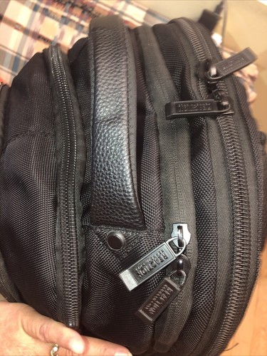 14x17"x8" Black Kenneth Cole Reaction Backpack Travel Pack Bag Baggage Carrier - Picture 3 of 12