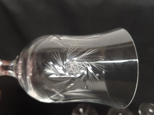 Juego de 8 copas de vino vintage de cristal de corte transparente Pinwheel Starburst - Imagen 9 de 10