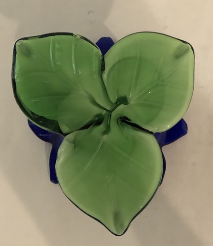 Tulip Flower Candle Holder~ Art Glass Cobalt Blue petals w/ Green leaves - Picture 7 of 7