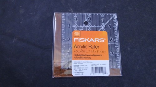 Fiskars Square Ruler Acrylic 4.5" x 4.5" Factory Sealed w Cutout For Hanging - Picture 3 of 4