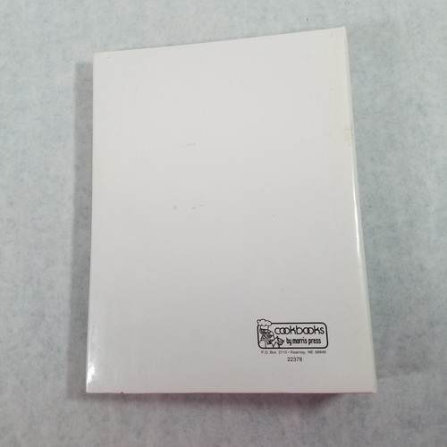 More that Our Daily Bread - 1997 Wesley Memorial United Methodist Women Cookbook - Bild 3 von 11