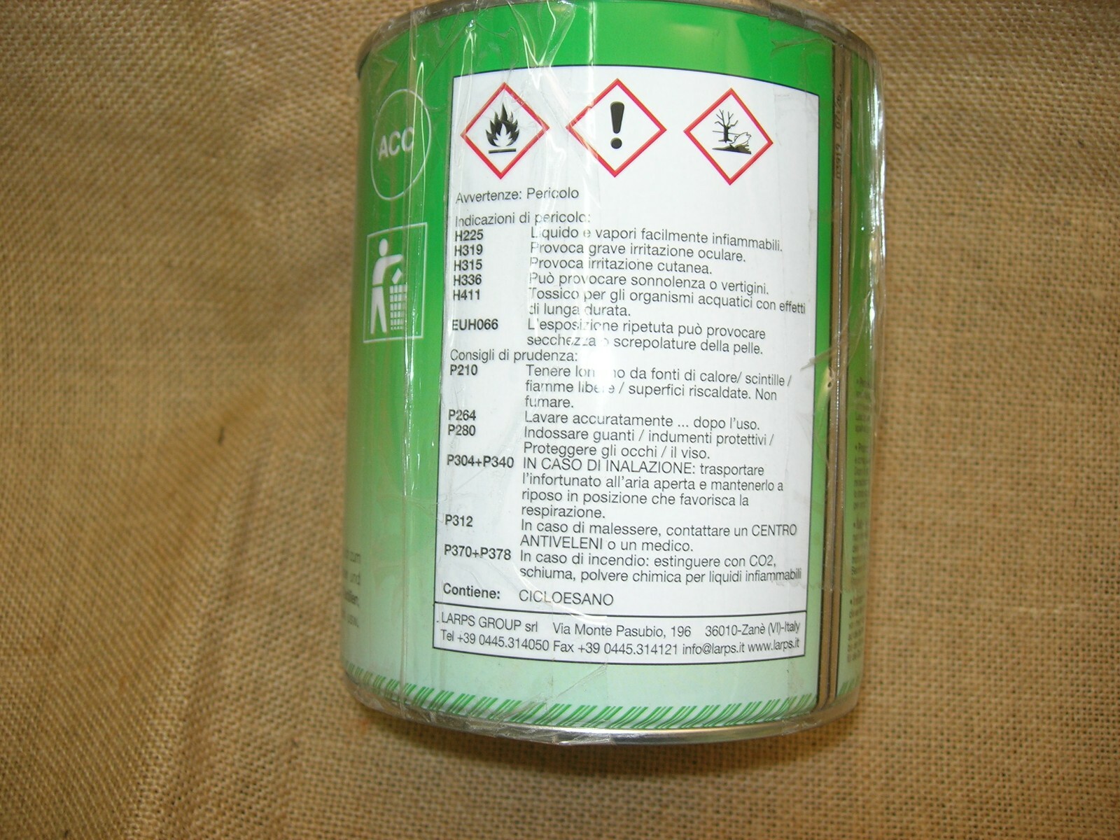 Foto 2 di 2