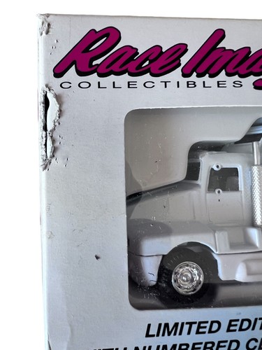 CORGI RACE IMAGE - KENWORTH RACE TRANSPORTER MOPAR (DAVID ALDERMAN) with cert. - Picture 2 of 8
