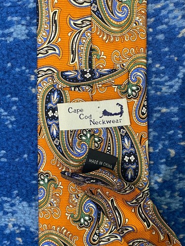 Corbata Cape Cod Neckwear Naranja Verde Beige Azul Taupe Negro Blanco Paisley - Imagen 5 de 6