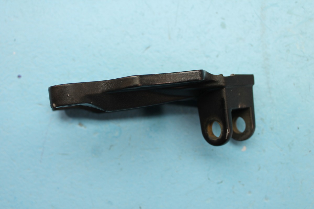 982 06-07 KAWASAKI NINJA ZX10R LEFT REARSET FOOTREST FOOT PEG REST