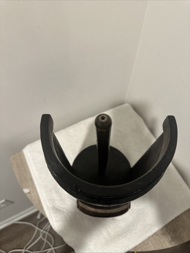 Vintage golf bag paper towel holder 13 Inches Excellent Condition. Unique Piece - Picture 5 of 9