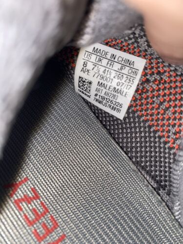 US 8 - Adidas Yeezy Boost 350 V2 Low Beluga 2.0 - Picture 5 of 6
